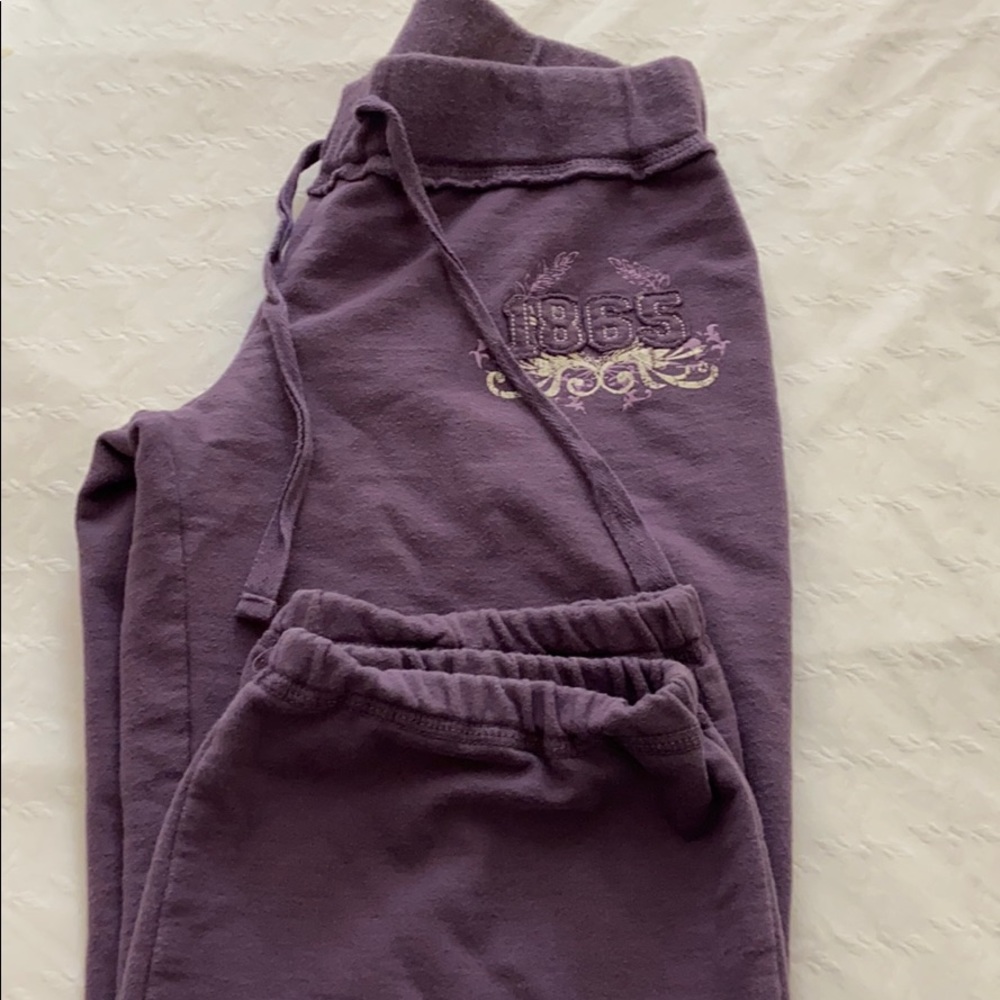 Purple Capri - Picture 8 of 9